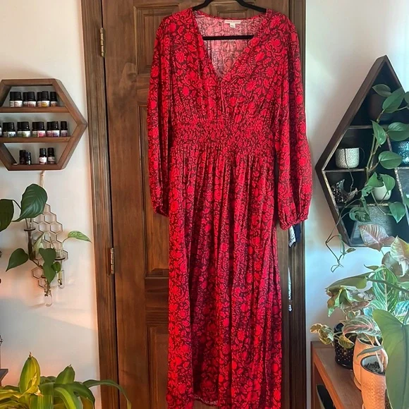 simple white maxi dress Elmont Long Sleeve Maxi Dress